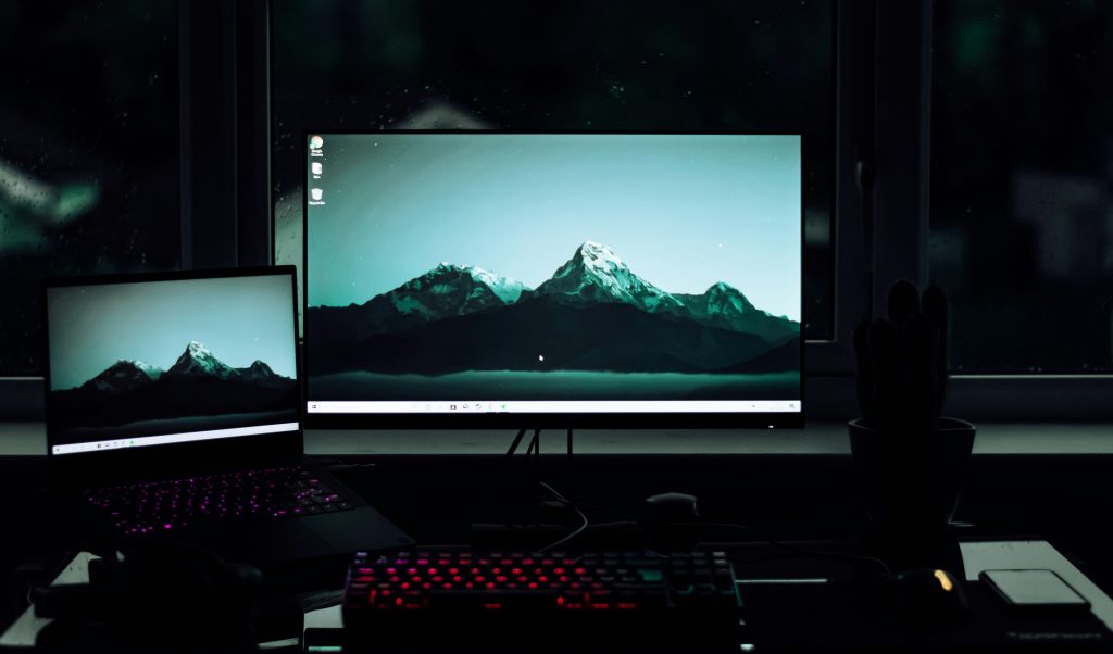 stan-diordiev-a2gbl3snlow-unsplash